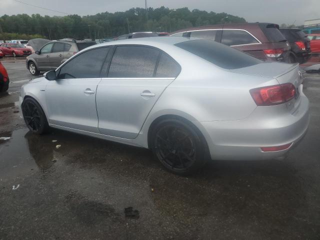 3VW4T7AJ7EM305120 - 2014 VOLKSWAGEN JETTA GLI SILVER photo 2