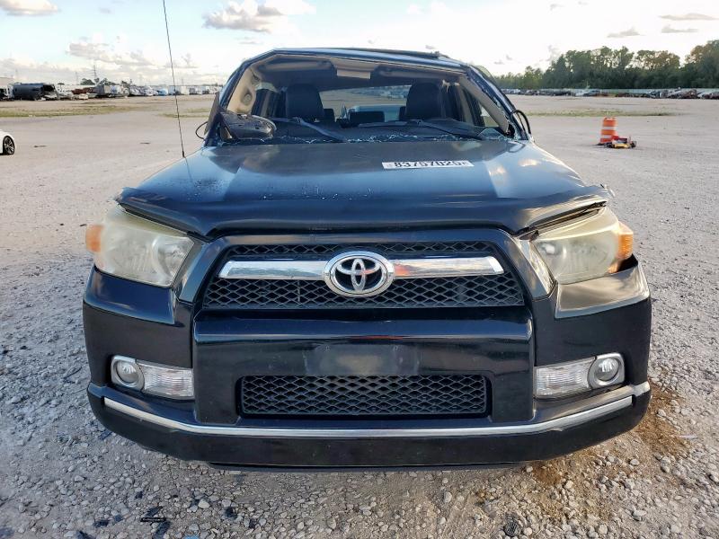 JTEZU5JR9A5002271 - 2010 TOYOTA 4RUNNER SR5 BLACK photo 5