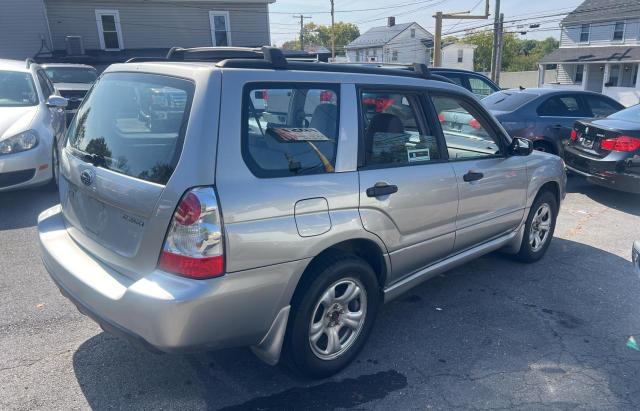 JF1SG636X7G721151 - 2007 SUBARU FORESTER 2.5X SILVER photo 4
