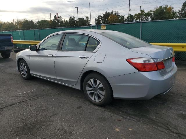 1HGCR2E35DA079507 - 2013 HONDA ACCORD LX Արծաթագույն լուսանկար 2