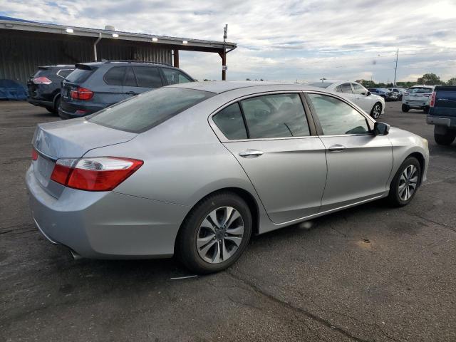 1HGCR2E35DA079507 - 2013 HONDA ACCORD LX Արծաթագույն լուսանկար 3