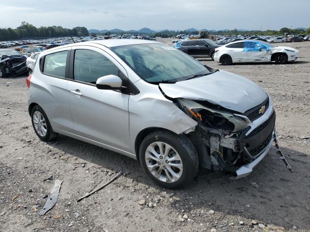 KL8CD6SA5MC744412 - 2021 CHEVROLET SPARK 1LT SILVER photo 4