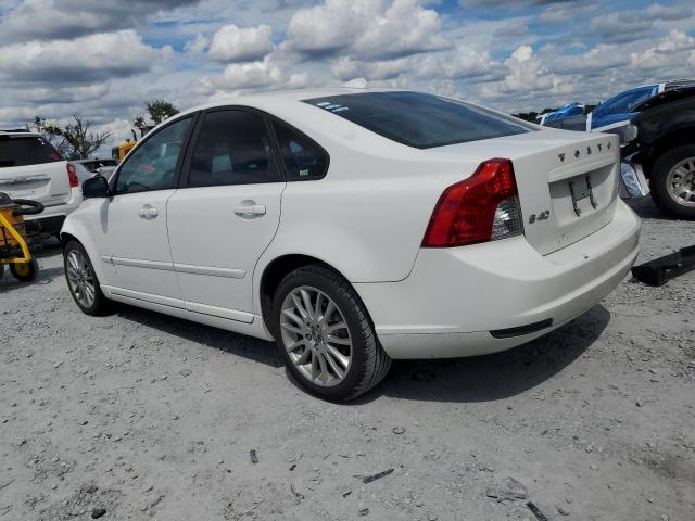 YV1382MSXA2499077 - 2010 VOLVO S40 2.4I WHITE photo 2