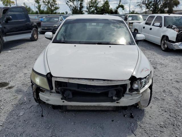 YV1382MSXA2499077 - 2010 VOLVO S40 2.4I WHITE photo 5