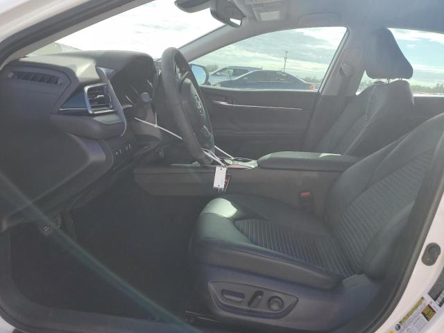 4T1T11AK4PU798579 - 2023 TOYOTA CAMRY SE NIGHT SHADE WHITE photo 7