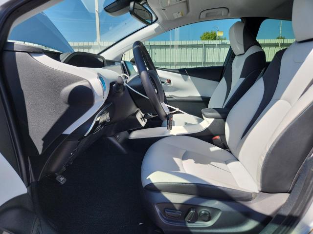 JTDKARFP5K3112891 - 2019 TOYOTA PRIUS PRIM SILVER photo 7