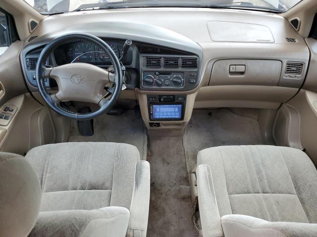 4T3ZF13C5WU085679 - 1998 TOYOTA SIENNA LE Grün Foto 8