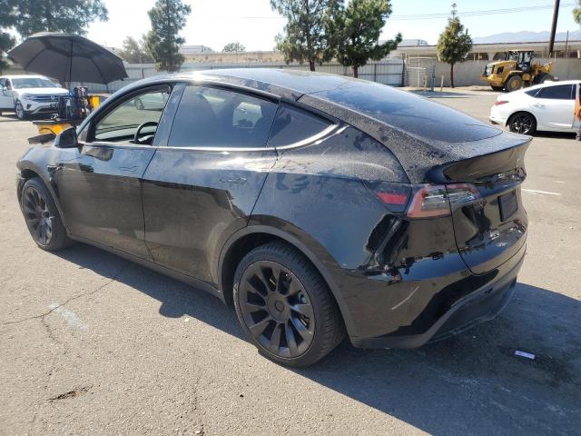 7SAYGDEE4PF907889 - 2023 TESLA MODEL Y Schwarz Foto 2