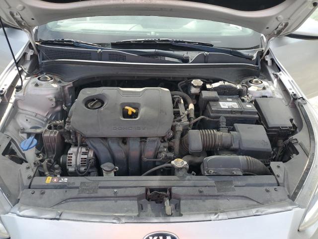 3KPF24AD6KE016114 - 2019 KIA FORTE FE Күміс фото 11