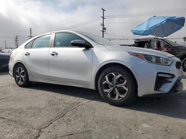 3KPF24AD6KE016114 - 2019 KIA FORTE FE Күміс фото 4