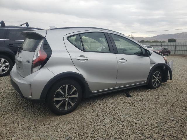 JTDKDTB36J1602922 - 2018 TOYOTA PRIUS C Күміс фото 3