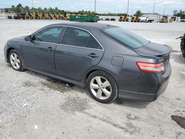 4T1BF3EKXBU122424 - 2011 TOYOTA CAMRY BASE GRAY photo 2