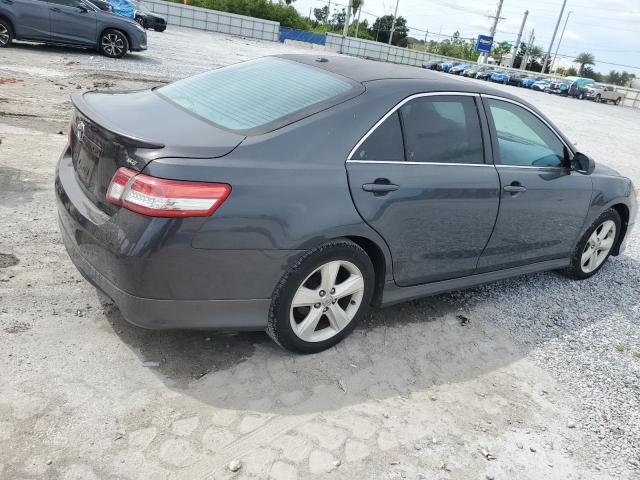 4T1BF3EKXBU122424 - 2011 TOYOTA CAMRY BASE GRAY photo 3