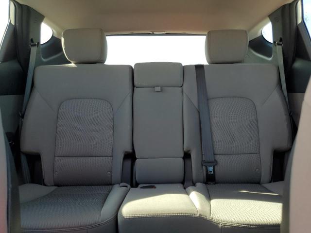 5XYZT3LB2HG414027 - 2017 HYUNDAI SANTA FE S SILVER photo 10