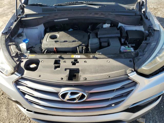 5XYZT3LB2HG414027 - 2017 HYUNDAI SANTA FE S SILVER photo 12