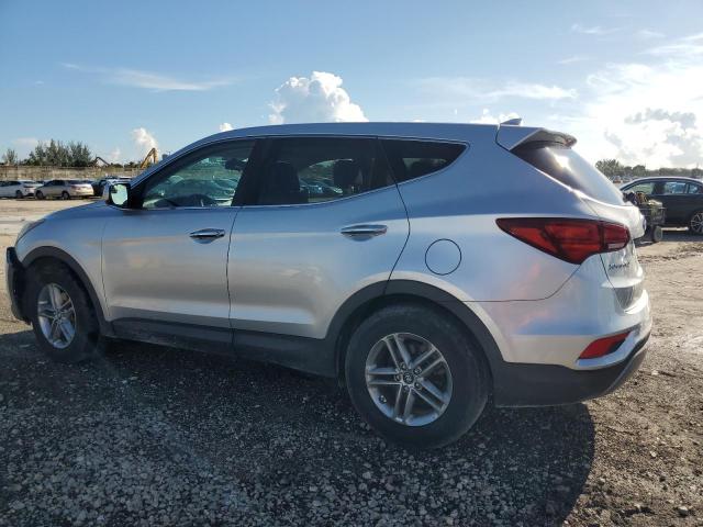 5XYZT3LB2HG414027 - 2017 HYUNDAI SANTA FE S SILVER photo 2