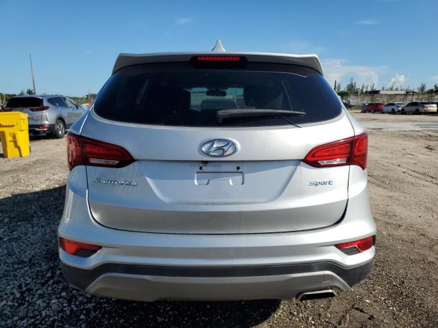 5XYZT3LB2HG414027 - 2017 HYUNDAI SANTA FE S SILVER photo 6