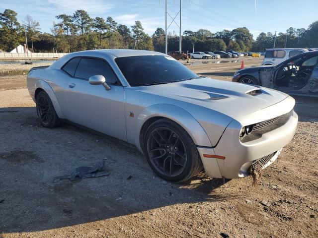 2C3CDZFJ9LH198460 - 2020 DODGE CHALLENGER R/T SCAT PACK GRAY photo 4