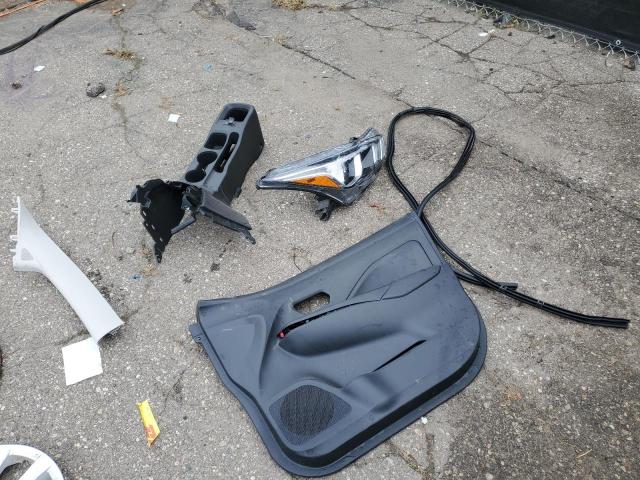 3N1CN8DV6RL919944 - 2024 NISSAN VERSA S 银色 照片 12