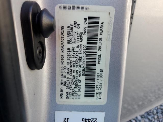 1NXBU40E69Z151300 - 2009 TOYOTA COROLLA BASE SILVER photo 13