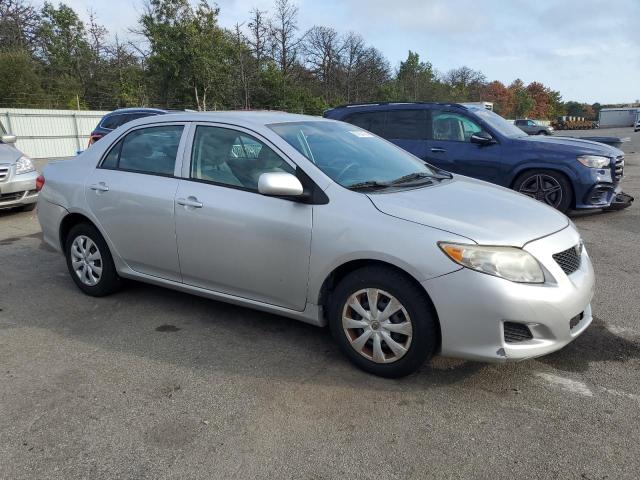 2T1BU4EE7AC270990 - 2010 TOYOTA COROLLA BASE ვერცხლისფერი ფოტო 4