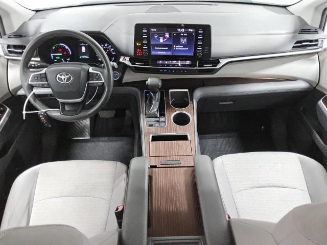 5TDKRKEC4MS033065 - 2021 TOYOTA SIENNA LE WHITE photo 8