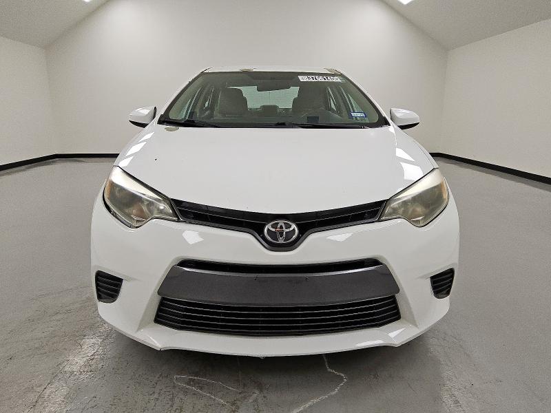 5YFBURHE4GP455368 - 2016 TOYOTA COROLLA L WHITE photo 5