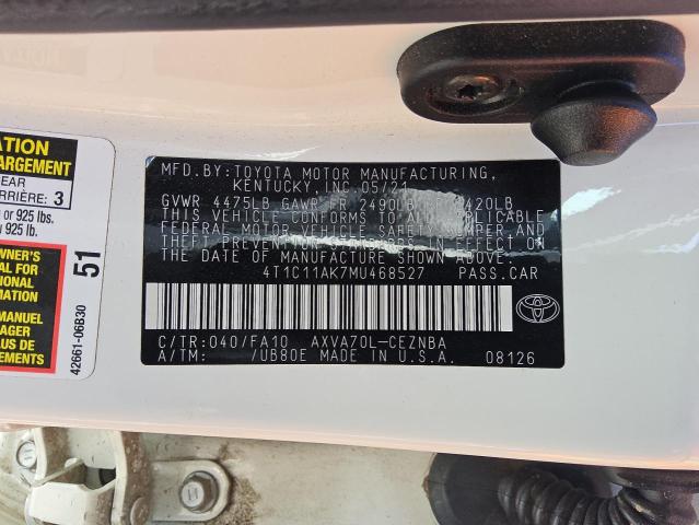 4T1C11AK7MU468527 - 2021 TOYOTA CAMRY LE 白色 照片 12