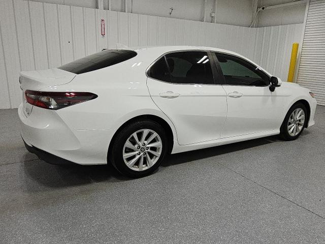 4T1C11AK7MU468527 - 2021 TOYOTA CAMRY LE 白色 照片 3
