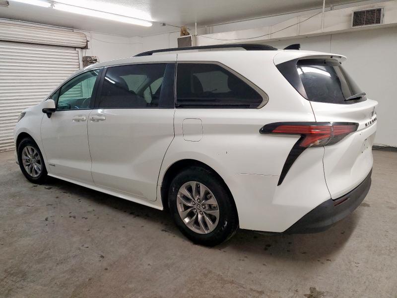 5TDKRKEC2MS035378 - 2021 TOYOTA SIENNA LE 白色 照片 2