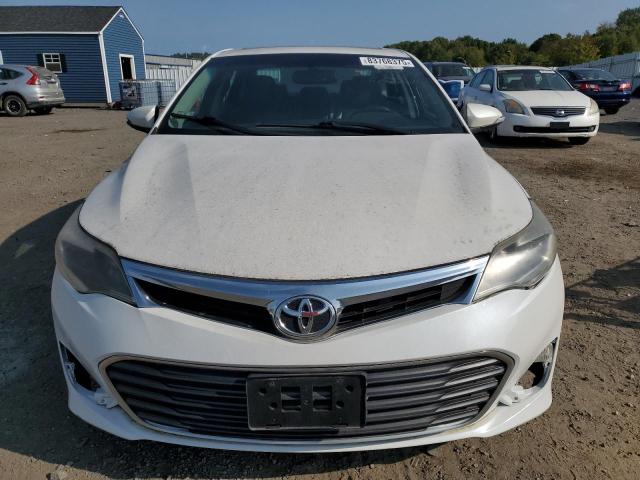 4T1BK1EB6FU142711 - 2015 TOYOTA AVALON XLE WHITE photo 5