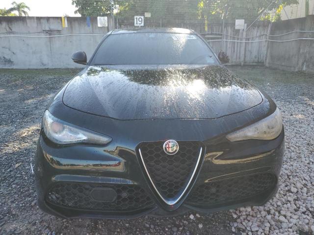 ZARFAEEN8H7551620 - 2017 ALFA ROMEO GIULIA TI Q4 BLACK photo 5