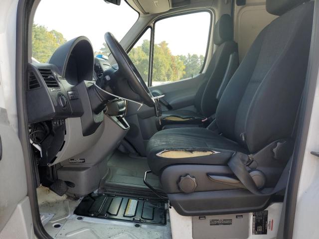 WD3PE7DD5GP204939 - 2016 MERCEDES-BENZ SPRINTER 2500 Biały zdjęcie 7