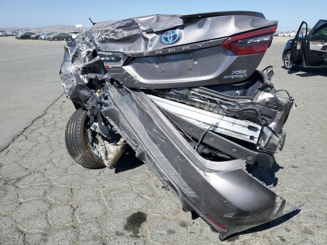 4T1K31AK6PU615026 - 2023 TOYOTA CAMRY XSE Silber Foto 6