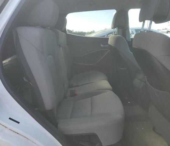 5NMZTDLB9JH060718 - 2018 HYUNDAI SANTA FE S WHITE photo 11