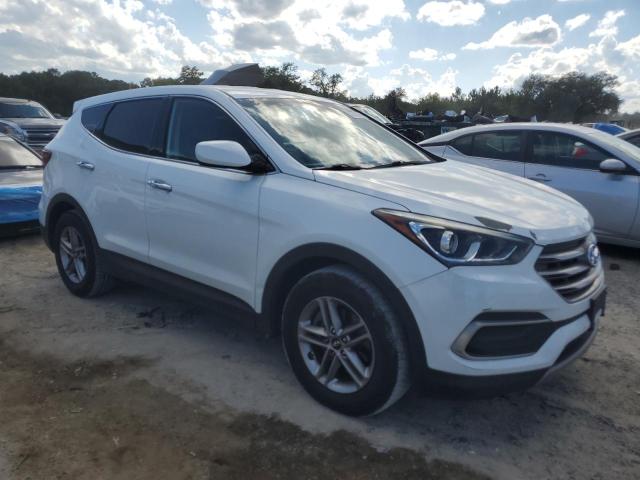 5NMZTDLB9JH060718 - 2018 HYUNDAI SANTA FE S WHITE photo 4