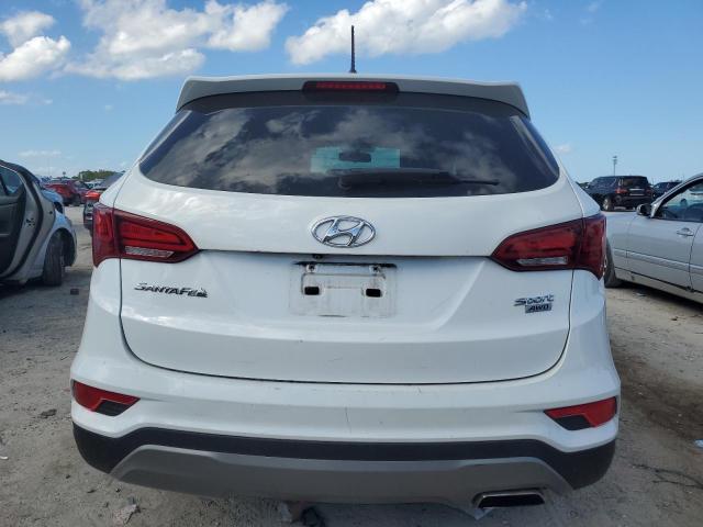 5NMZTDLB9JH060718 - 2018 HYUNDAI SANTA FE S WHITE photo 6