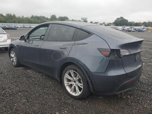 5YJYGDEE3LF013549 - 2020 TESLA MODEL Y GRAY photo 2