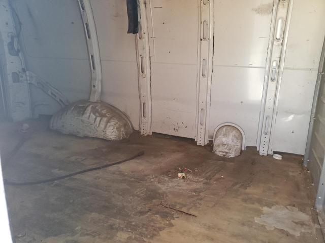 1GCWGFBA9C1192760 - 2012 CHEVROLET EXPRESS G2 Белый фото 11