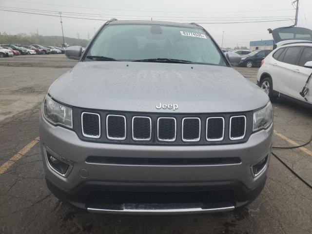 3C4NJDCB6JT403301 - 2018 JEEP COMPASS LIMITED SILVER photo 5