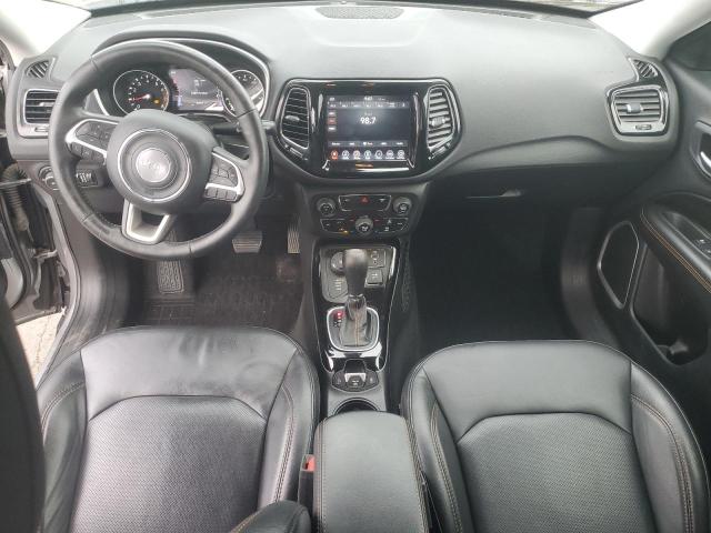 3C4NJDCB6JT403301 - 2018 JEEP COMPASS LIMITED SILVER photo 8