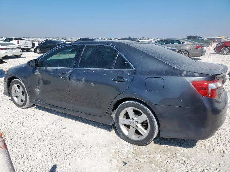 4T1BF1FK4CU015289 - 2012 TOYOTA CAMRY BASE GRAY photo 2