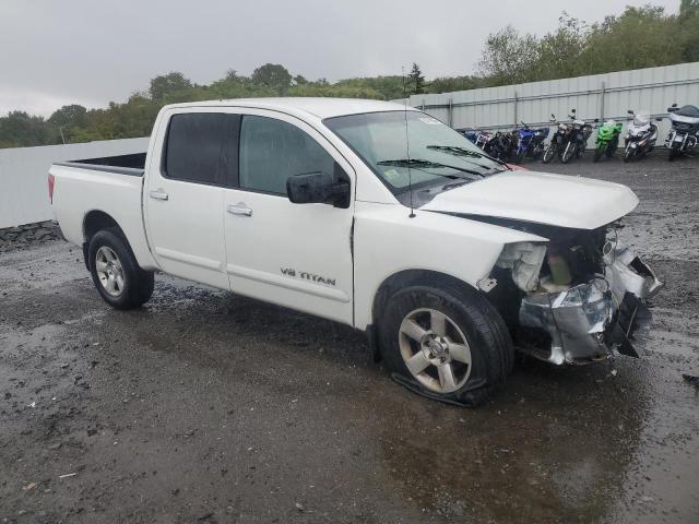 1N6BA07B97N246715 - 2007 NISSAN TITAN XE WHITE photo 4