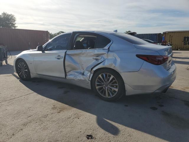 JN1EV7AP4KM514752 - 2019 INFINITI Q50 LUXE 银色 照片 2