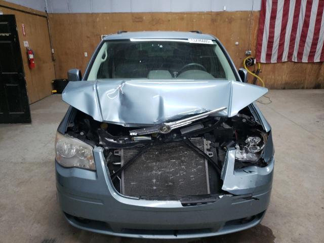 2A8HR54149R528659 - 2009 CHRYSLER TOWN & COU TOURING BLUE photo 5