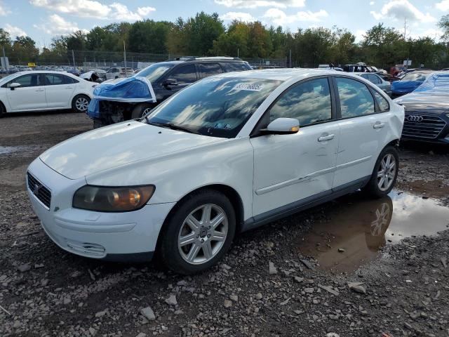 2006 VOLVO S40 2.4I, 