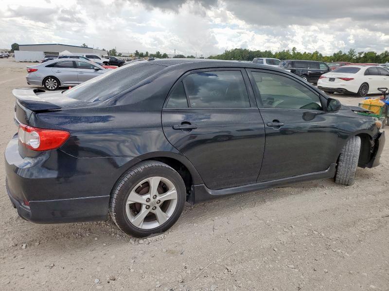 2T1BU4EE7CC912076 - 2012 TOYOTA COROLLA BASE Schwarz Foto 3