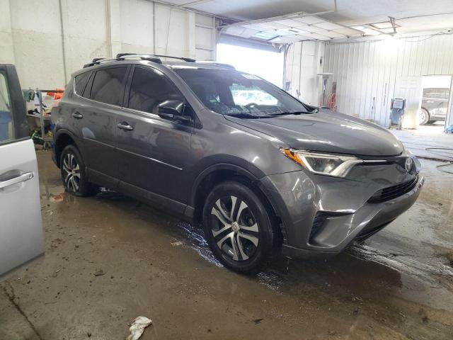 JTMBFREV6HJ152578 - 2017 TOYOTA RAV4 LE Сірий фото 4