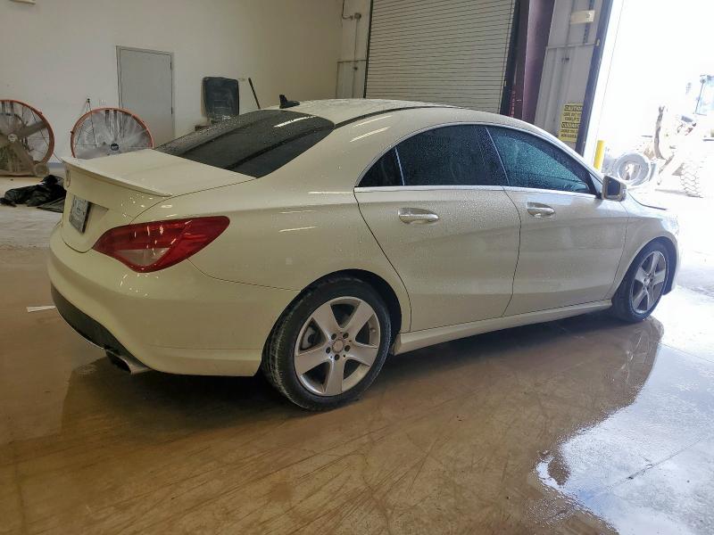 WDDSJ4EB1GN328666 - 2016 MERCEDES-BENZ CLA 250 WHITE photo 3