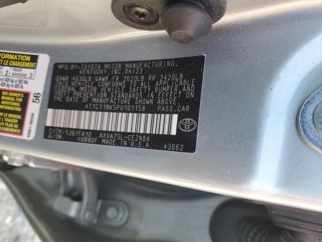 4T1C11BK5PU101158 - 2023 TOYOTA CAMRY LE Күміс фото 12